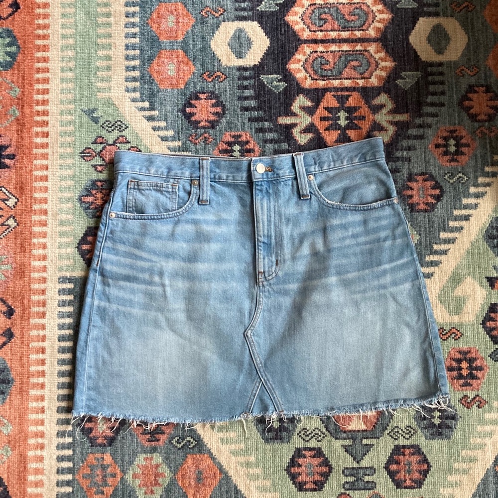 Madewell Denim A-Line Mini Skirt in Lovell Wash